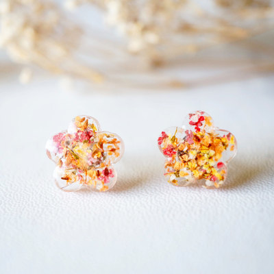 Real dried flowers and resin stud earrings in pink orange yellow