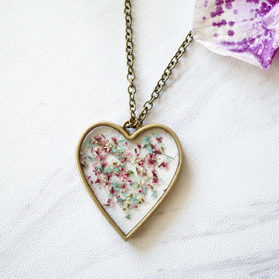 Real dried flowers in resin heart necklace in mint pink white