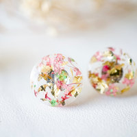 Real Dried Flowers and Resin Circle Stud Earrings in Pink Green Gold Flakes - Thumbnail 1