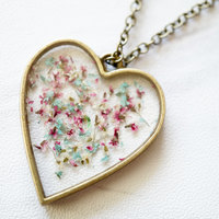 Real Dried Flowers in Resin Heart Necklace in Mint Pink White - Thumbnail 2