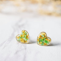 Real Dried Flowers and Resin Heart Stud Earrings in Yellow Green - Thumbnail 3
