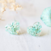 Real Dried Flowers and Resin Heart Stud Earrings in Mint Green - Thumbnail 1