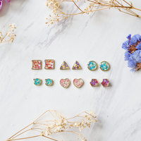 Real Dried Flowers and Resin Square Stud Earrings in Purple Blue Green - Thumbnail 4