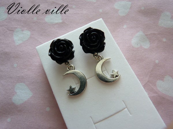 Rose and moon earrings