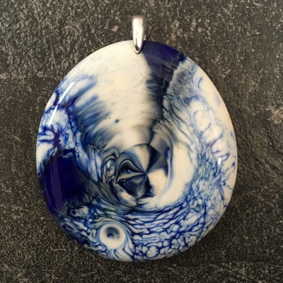 Arctic fog glass pendant x-large - Thumbnail 1