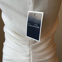 OSCAR DE LA RENTA 1-of-a-kind Crepe & Chiffon Resort 2014 Sample Dress - Thumbnail 3