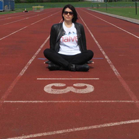 NAIVE TEE - Thumbnail 3