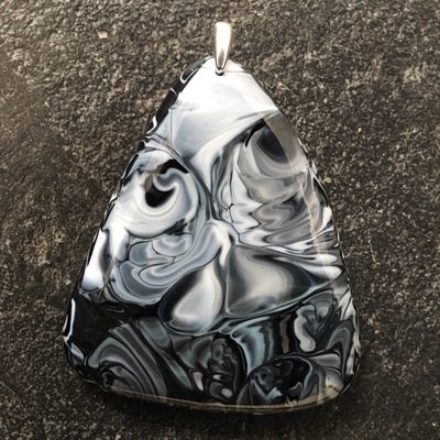 Black and White Glass Pendant X-Large
