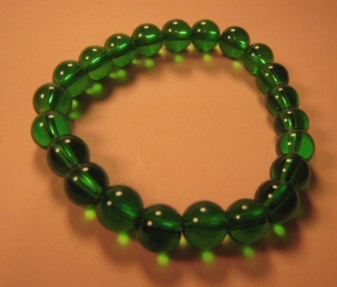 Emerald Green Glass Stretch Bracelet