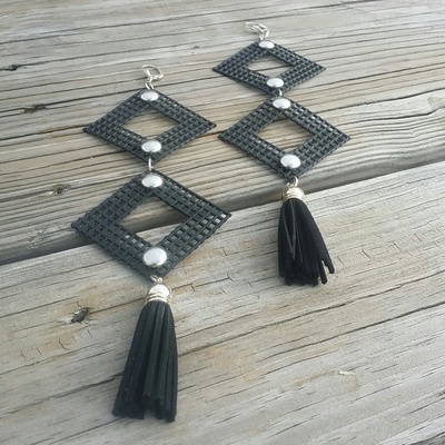 Totally fly earrings  - Thumbnail 3