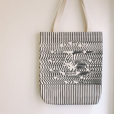 Smothered hope tote