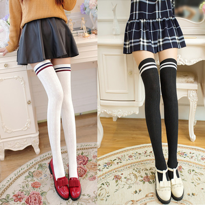 Twist two stripes knee-high socks