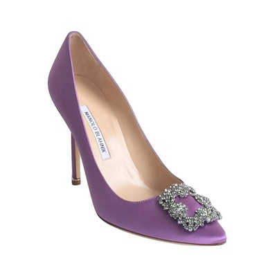 Manolo blahnik "hangisi" lavender satin pumps