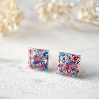 Real Dried Flowers and Resin Square Stud Earrings in Red Mix - Thumbnail 1