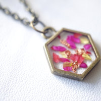 Real Dried Flowers in Resin Necklace in Neon Pink Yellow Gold Flakes - Thumbnail 4