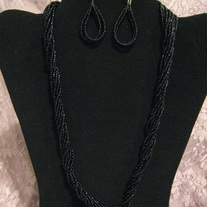 Black Seed Bead Necklace Set
