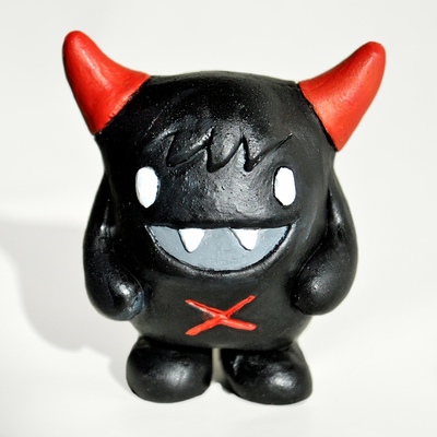 Akumu monster toy (death to life edition)