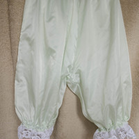 Pretty lace Bloomers - Thumbnail 2