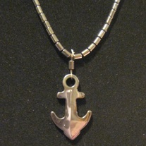 Hemalyke Anchor Necklace