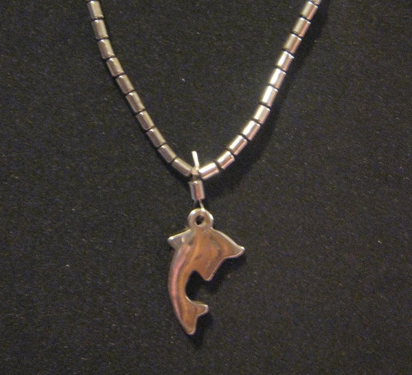 Hemalyke Dolphin Necklace