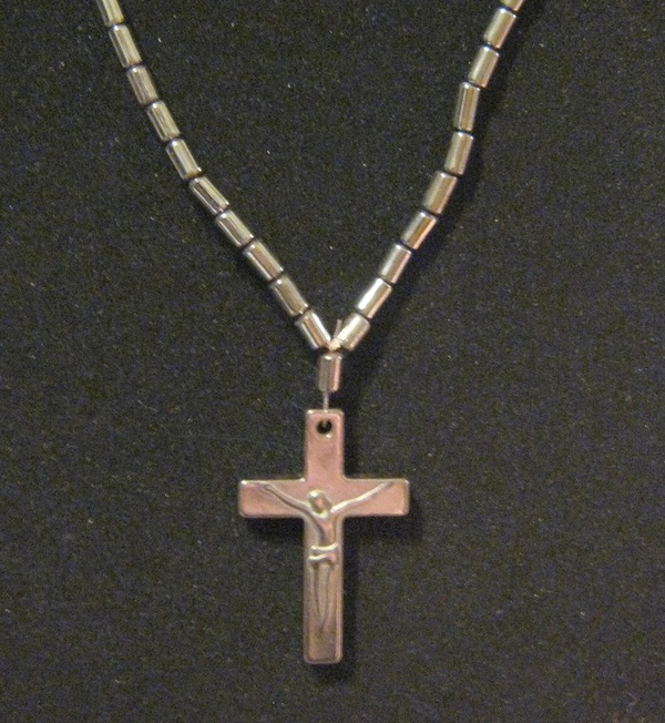 Hemalyke Crucifix Necklace