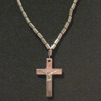 Hemalyke Crucifix Necklace