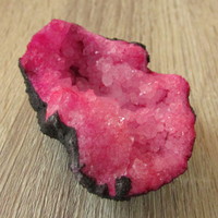 Pink Quartz cluster - Thumbnail 3