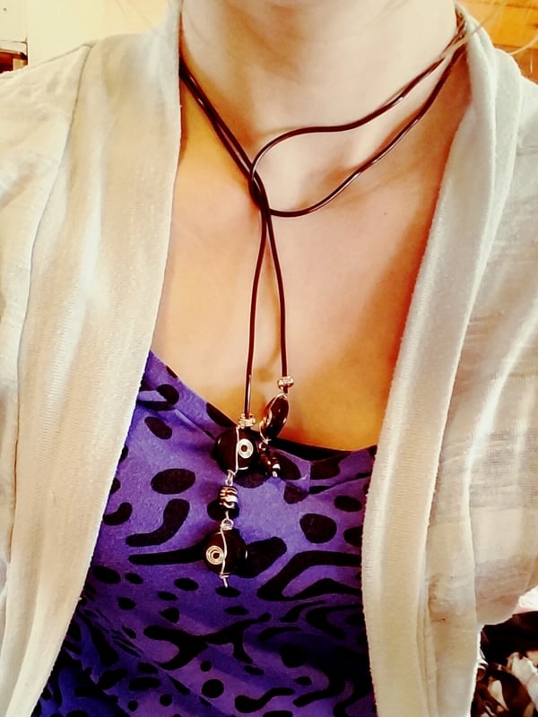 Cord choker necklace