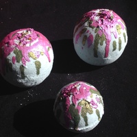 Eden's Garden Bath Bomb - Thumbnail 2