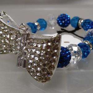 Rhinestone bow bracelet 