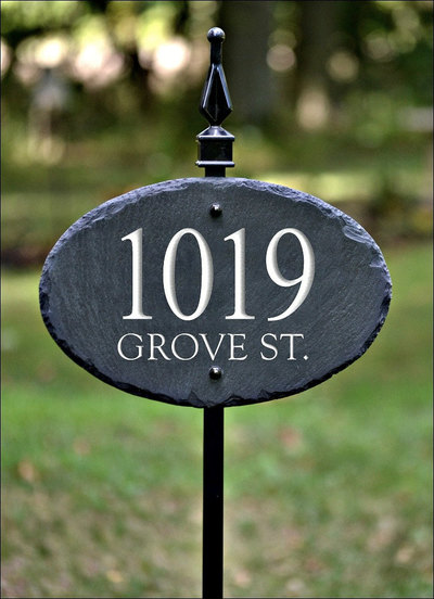 ADDRESS STONE HOUSE PLAQUE/ MARKER / WITH LAWN STAKE
