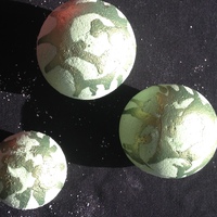 Matcha Green Tea Bath Bomb - Thumbnail 3