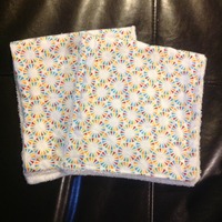 Burp Cloths (set of 2) - Thumbnail 1