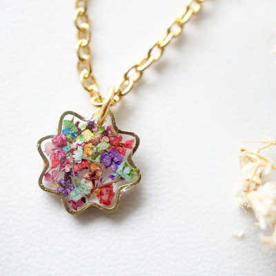 Real dried flowers and resin necklace, tiny gold flower in party mix