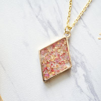 Real Dried Flowers and Resin Necklace Gold Diamond in Pinks, Orange, Gold Foil - Thumbnail 3