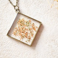 Real Dried Flowers and Resin Necklace, Diamond Orange Mix - Thumbnail 4