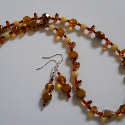 Amber glow bead necklace and earrings