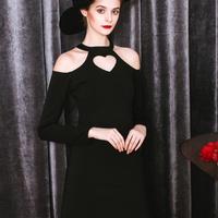 Hollow Heart Velvet Dress in Black - Thumbnail 2