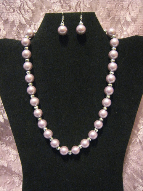 Lilac Cultura Glass Pearl Set
