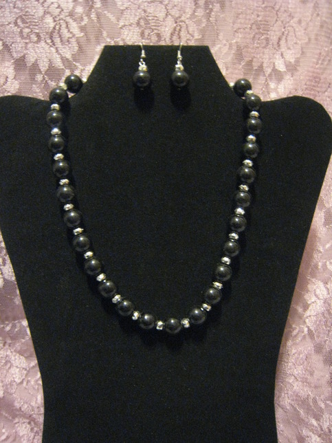 Black Cultura Glass Pearl Set