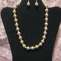 Brown Cultura Glass Pearl Set