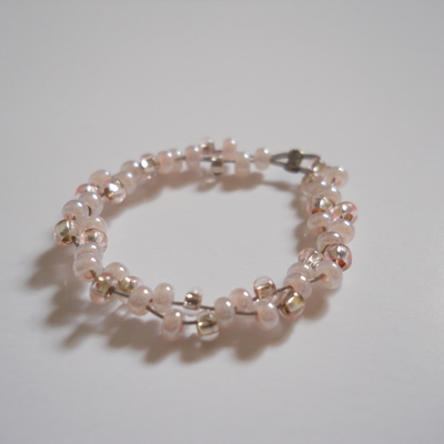 Pretty in pink bead ring