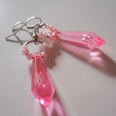 Pink teardrop bead earrings