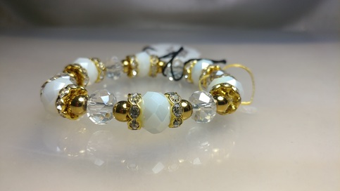 Hematite and Glass beaded bracelet 