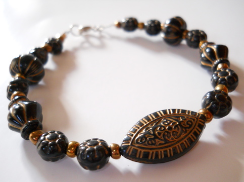 Golden and Black Oval Bead Bracelet
