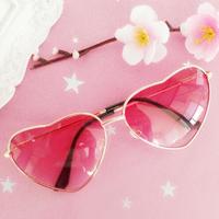Vintage Heart Shaped Sunglasses - Thumbnail 3