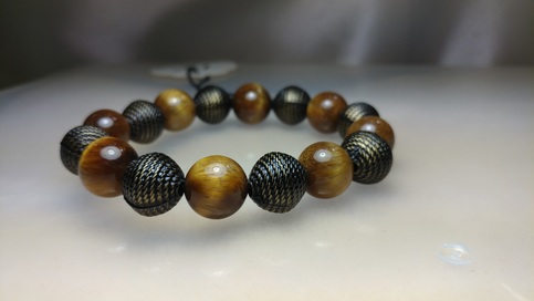 Tiger eye bracelet