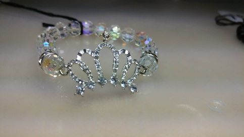 Rhinestone crown bracelet  