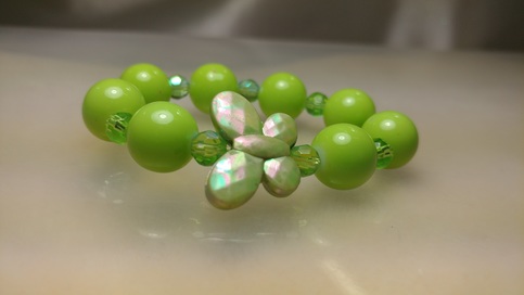 Acrylic beaded Bracelet 