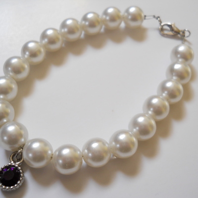 Faux pearl and purple crystal bead bracelet